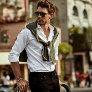 Accessoires pour homme : les détails qui transforment une tenue simple en look soigné