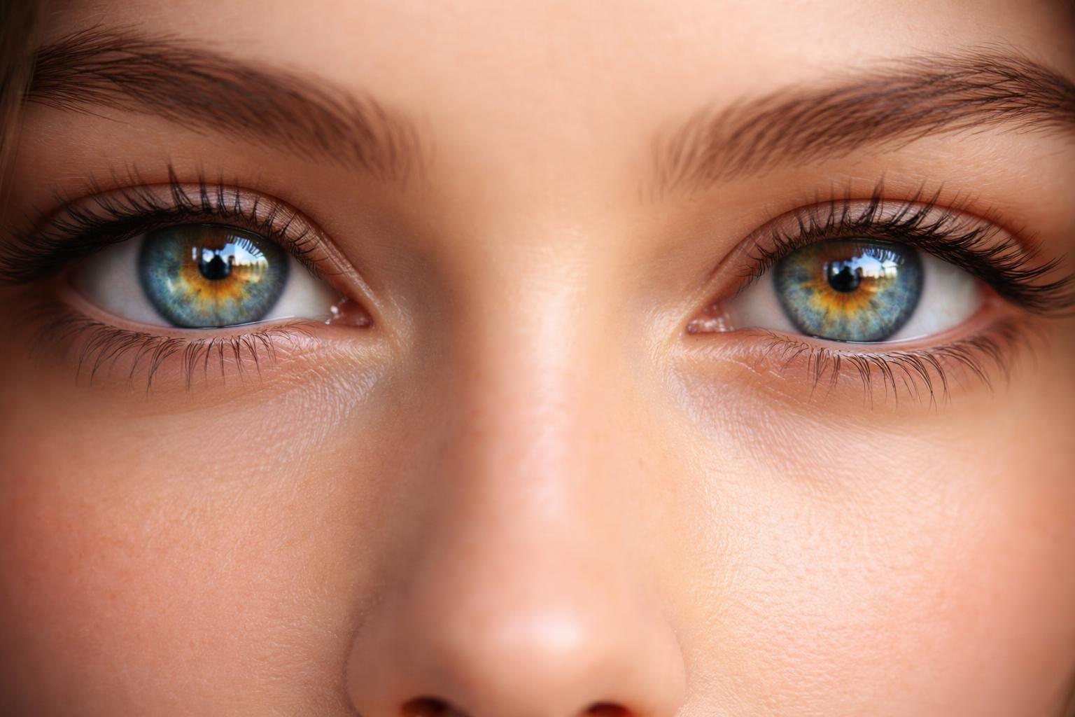 Yeux hazel bleu : mythe ou vraie nuance ?