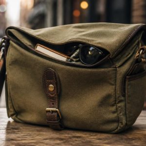 Sac besace homme toile : pour un style décontracté incontournable